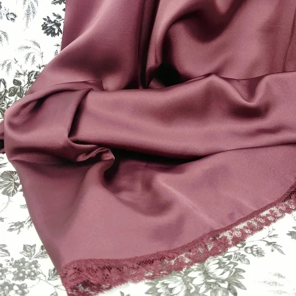 Vintage Christian Dior Burgundy Satin and Lace Nightgown Long Nightgown Size M - Picture 6 of 7